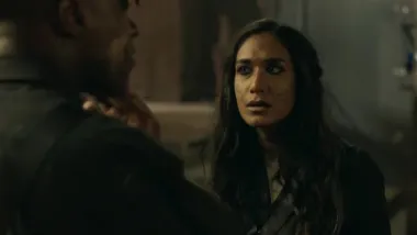 E6.The Dark in The Dark