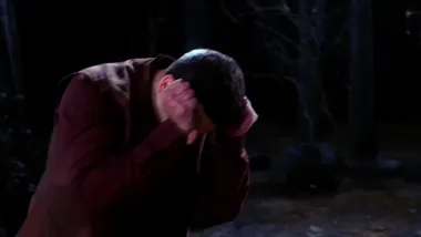 E143