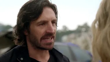 E9.Murder in the Clearing