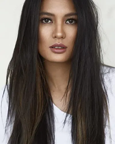 Isabelle Daza